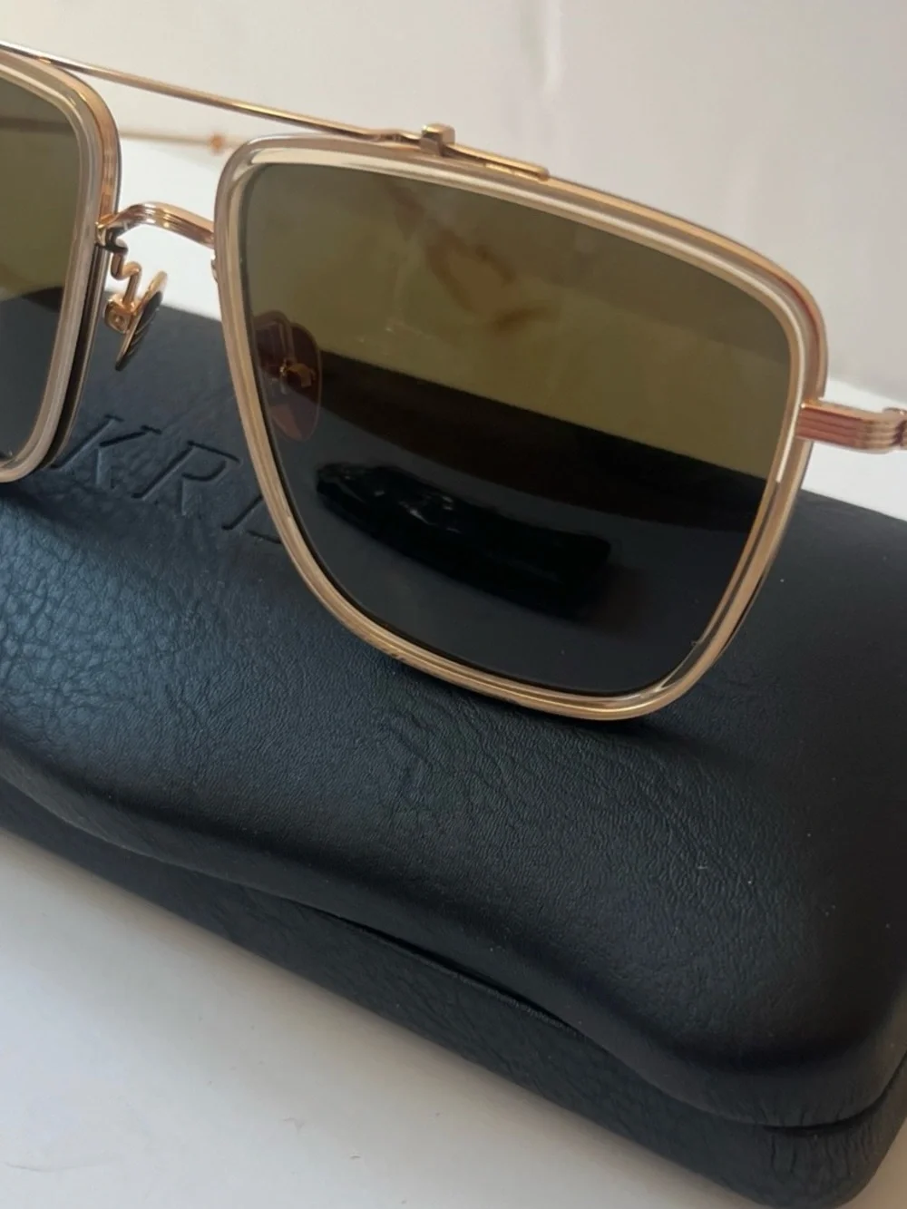 KREWE Vail Haze 18K Grass Green Polarized lenses Sunglasses NWT